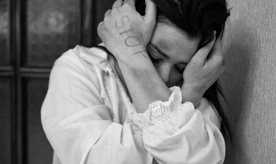 Przemoc w związku – rodzaje. Jak rozpoznać agresora?