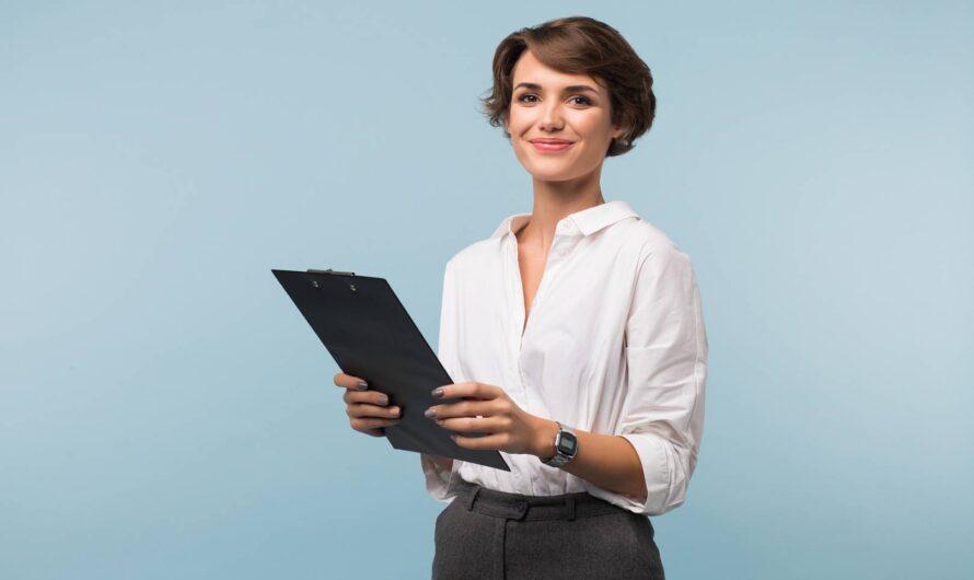 Co powinno się znaleźć w szafie kobiety sukcesu?