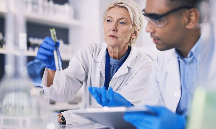 Etyka w badaniach klinicznych – jak chronić bezpieczeństwo uczestników?